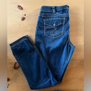 Silver Jeans, Suki Mid-Rise, Super Skinny, Size 18
